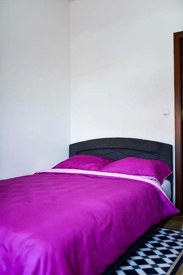 City Apartment 4You Zadar 0*,